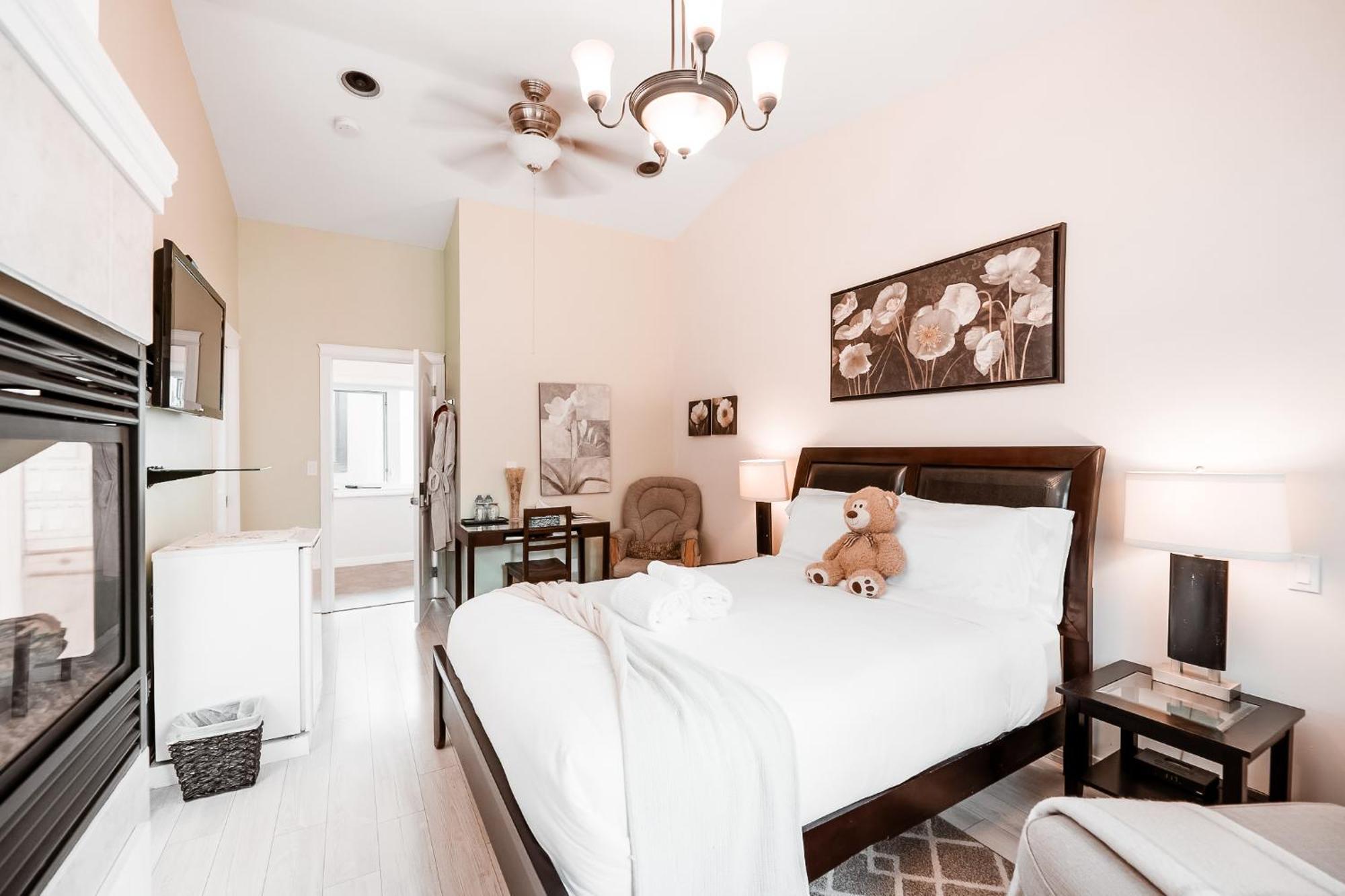 Along River Ridge 4*